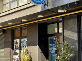 Compass Hostel Sydykova, hotel a Bixkek