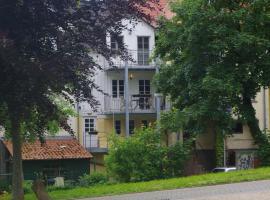 A picture of the hotel: Ferien-Wohnung am Menzer-Park