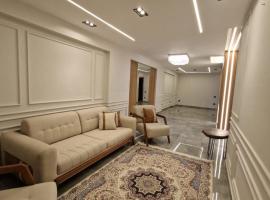 รูปภาพของโรงแรม: Comfy-lux Appartment