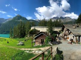 Gambaran Hotel: Chalet del Lago