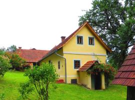 होटल की एक तस्वीर: Ferienhaus Baumgarten1