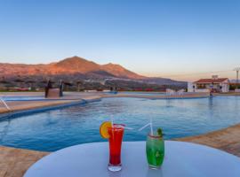 Фотография гостиницы: Hotel El Cortijo & SPA