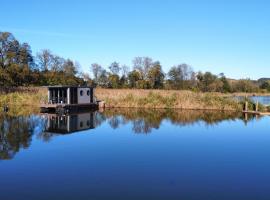 Ξενοδοχείο φωτογραφία: Hausboot Eisvogel