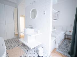 Hotel Photo: Venus Apartments - Paulay Ede I