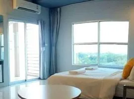 A+ Hotel