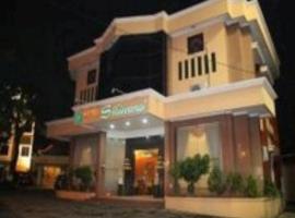 Фотография гостиницы: New Siliwangi Hotel and Restaurant
