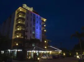 Century Grand Hotel
