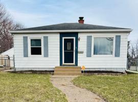 Hotel Photo: Cheerful 2 Bdr Walking distance to Trinity River