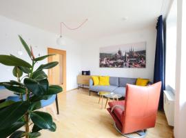 A picture of the hotel: Gründerzeitwohnung unweit der Altstadt mit großer Terrasse