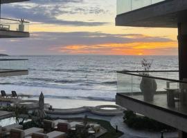 Photo de l’hôtel: Hospedaje frente al mar en Mazatlán