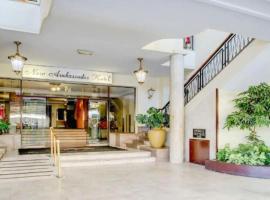 Gambaran Hotel: New Ambassador Hotel