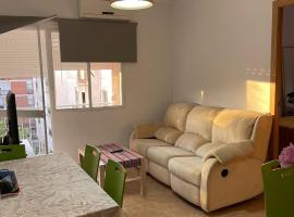 Ξενοδοχείο φωτογραφία: Cosy apartment with shared balcony