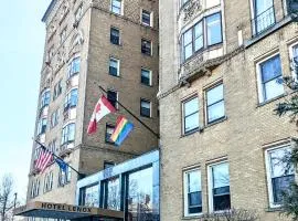 Lenox Hotel and Suites, hotel in Buffalo