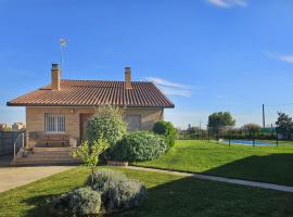 Mi Limón mi limonero, Hotel in Valtierra