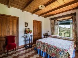 Photo de l’hôtel: Casa de campo con piscina en Aracena