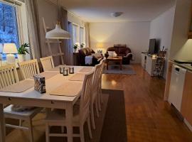 Gambaran Hotel: House in Trångsund, 15 min south of Stockholm, free parking,