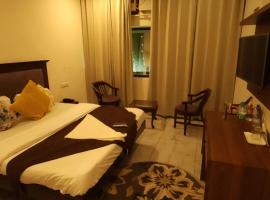 Hotel Bliss Stay, khách sạn ở Chandīgarh