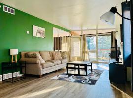 รูปภาพของโรงแรม: Cozy 1 Bed 1 Bath Housing in Broomfield