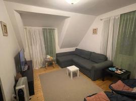 Hotel Foto: 2 Bedrooms apartment in a villa, close to nature.