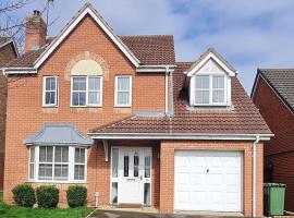 Hotel foto: Four bed detached home in Nottingham