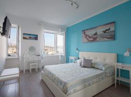 Ξενοδοχείο φωτογραφία: Fezzano / Portovenere Stilish double rooms with sea view, balcony or small courtyard
