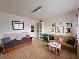 Fotos de Hotel: Touch of history apartment