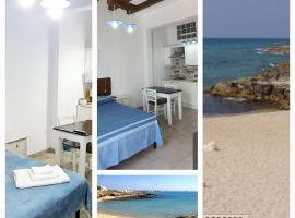 Lu Salentu Chalet Beach, hotel v destinaci Marina di Mancaversa