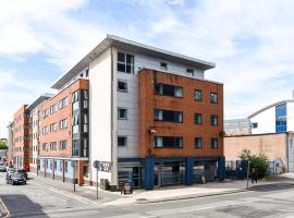 Hotel Photo: Student Only Private Ensuites with Shared Kitchen at Capital Gate in Liverpool