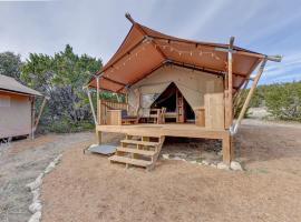 Foto do Hotel: 12 Fires Luxury Glamping with AC #3