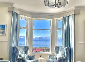 Hotel fotografie: Rollo Villa, 4 bed luxury apartment, superb sea views, Lower Largo, 25 mins to St Andrews