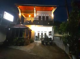 The Sanduk Homestay, hotel in Rantepao