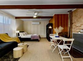 Hotel Photo: A-h 60QS-2