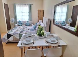 Хотел снимка: Coho The Hermosa - Staycation Studio Unit and Balcony View with Swimming Pool and Open Court access