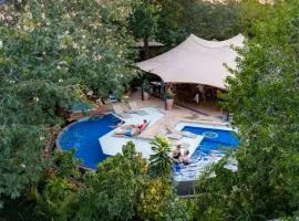 Shongwe Oasis, hotel in Victoria Falls