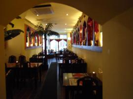 Hotel Photo: SIMLA INDIAAS RESTAURANT VOOR KAMER