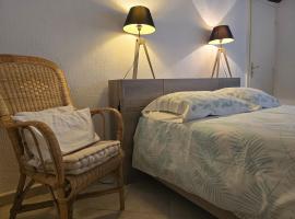 Hotel Photo: PAESE