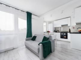 Hotel kuvat: Bella Casa Premium Apartment - 117A Kobierzynska