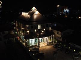 Zdjęcie hotelu: โรงแรม ไอยรา ริเวอร์ไรน์ นครพนม (AIYARA RIVERINE)