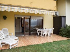 Ξενοδοχείο φωτογραφία: Appartamento Sunflower con vista e giardino