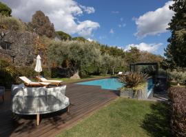 Hotel Photo: Lussuosa Villa di Design in Sicilia con Piscina e Vista Mare Relax e Comfort a 5 stelle