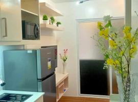 Фотографія готелю: Apartment-Serviced & Condo Free pool in Quezon City by Mi'Casa