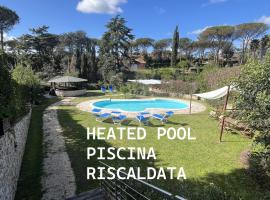 Hotel Foto: Villa Roma Open Space - Private heated pool & Mini SPA -