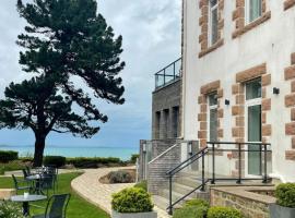 Hôtel Les Costans, The Originals Relais, Hotel in Perros-Guirec