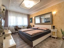 A picture of the hotel: Studio Apartman Pannonia 1