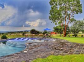 Hotel foto: Casa 1 - Beautiful house at San Miguel with pool and views.