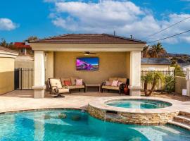Gambaran Hotel: NEW Luxury Home Pool Spa Game Room Views