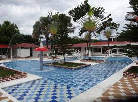 รูปภาพของโรงแรม: CENTRO VACACIONAL & HOTEL CAMPESTRE LAGO CENTER