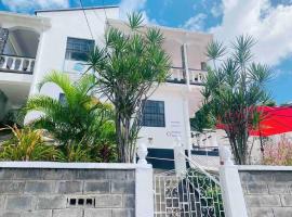 Gambaran Hotel: Oceans Rental Apartments