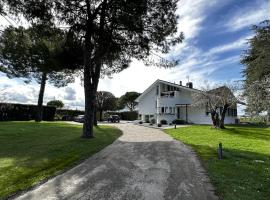 Fotos de Hotel: Villa Pronti Santarcangelo