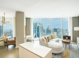 A picture of the hotel: Central Siam Chitlom Superb Luxury 80sqm